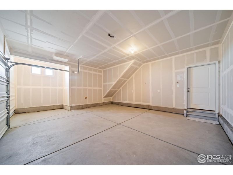 Image 25 of a home in Thompson River Ranch.