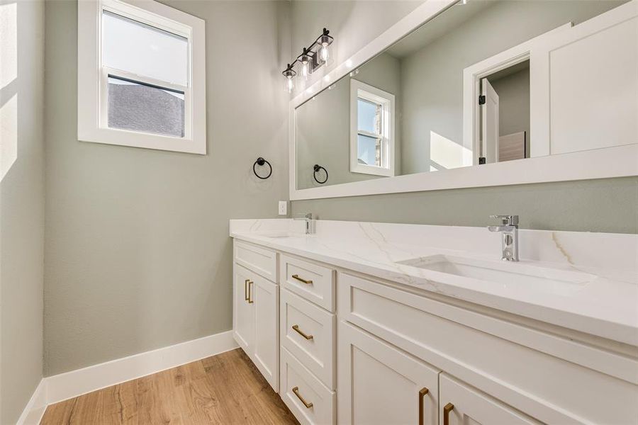 Furnished interior view inside a new home in Lincoln Pointe, Van Alstyne (Image 5). Furnished interior view inside a new home in Lincoln Pointe, Van Alstyne (Image 5).