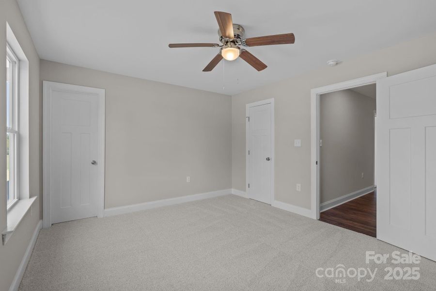 Spacious, unfurnished interior of a new home in , Monroe (Image 26).