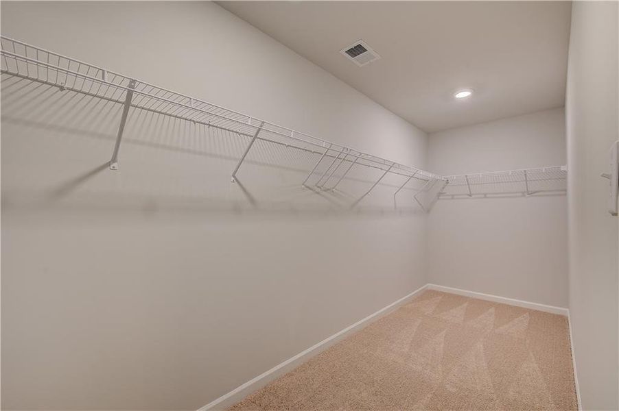 Spacious, unfurnished interior of a new home in Westwind Estates, Hampton (Image 31).