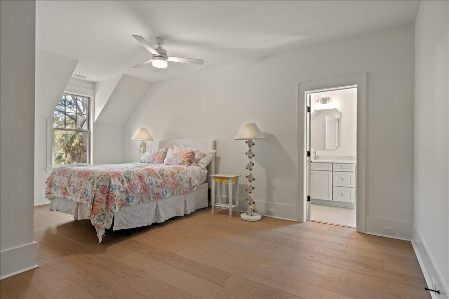 Furnished interior view inside a new home in , Kiawah Island (Image 41).