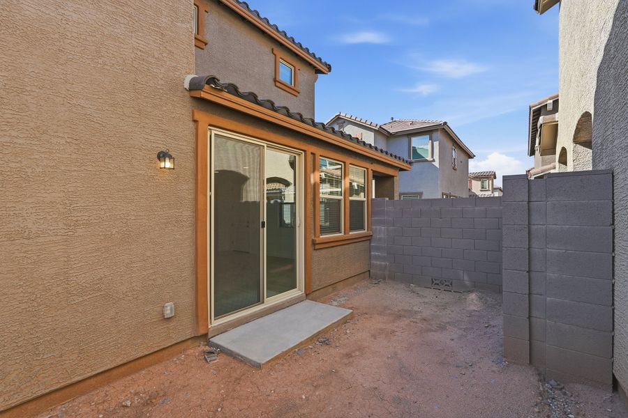 Exterior details and patio area of a home in Parkside, Avondale (Image 3).