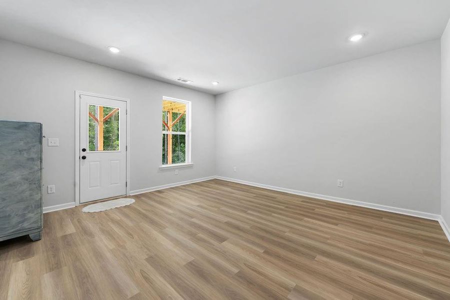 Spacious, unfurnished interior of a new home in Trinity Park, McDonough (Image 21). Spacious, unfurnished interior of a new home in Trinity Park, McDonough (Image 21).