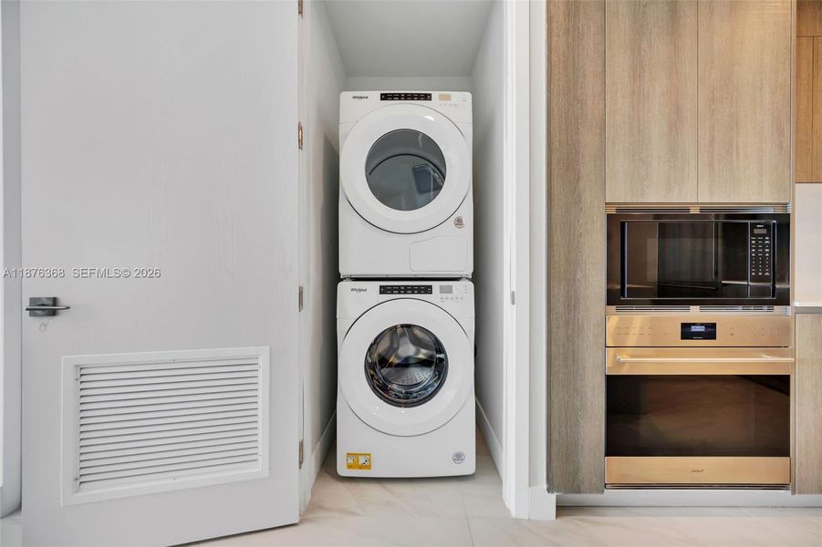 Image 53 of a home in .