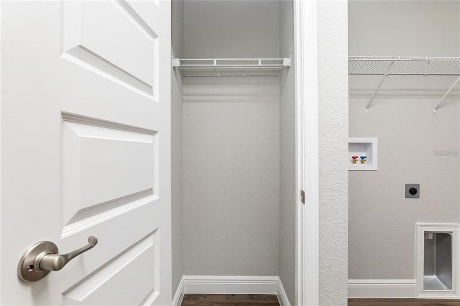 Spacious, unfurnished interior of a new home in , Ocala (Image 34).