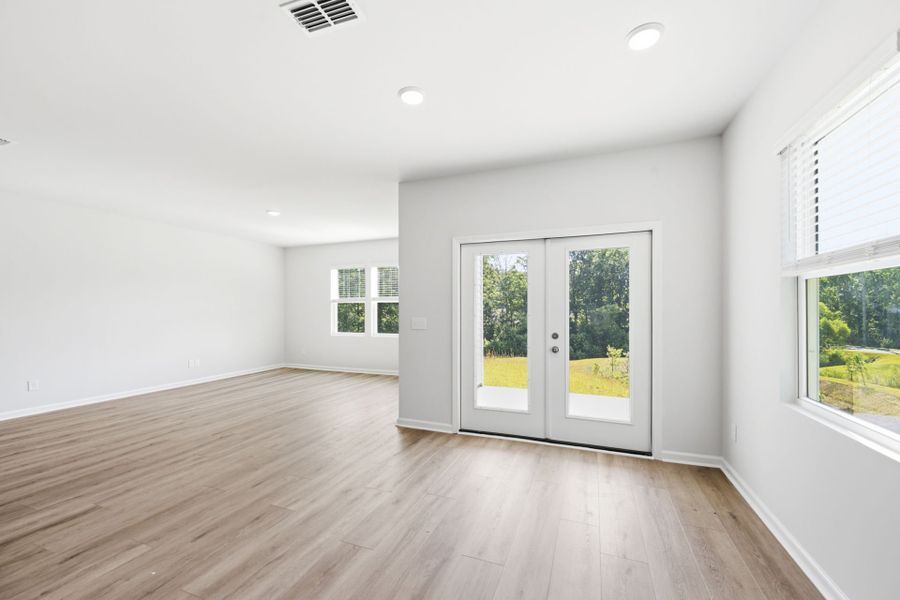 Spacious, unfurnished interior of a new home in Grand Arbor, Blythewood (Image 15). Spacious, unfurnished interior of a new home in Grand Arbor, Blythewood (Image 15).