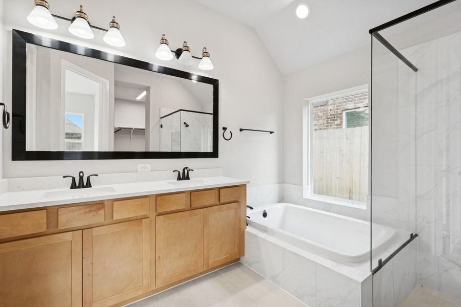 Furnished interior view inside a new home in Riceland 50’ Front Load Homesites, Mont Belvieu (Image 3). Furnished interior view inside a new home in Riceland 50’ Front Load Homesites, Mont Belvieu (Image 3).