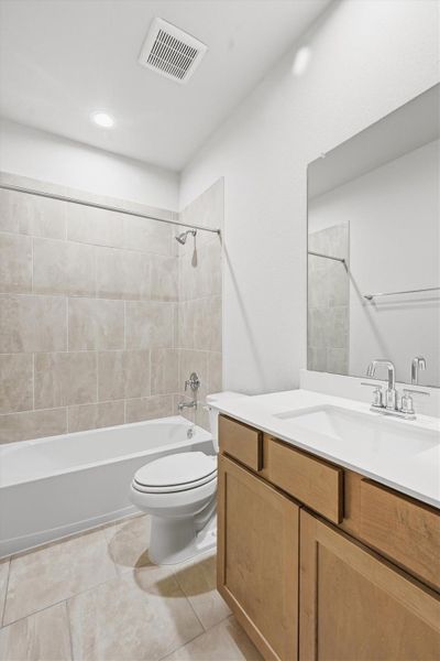 Furnished interior view inside a new home in Canterra Creek  60', Iowa Colony (Image 18).