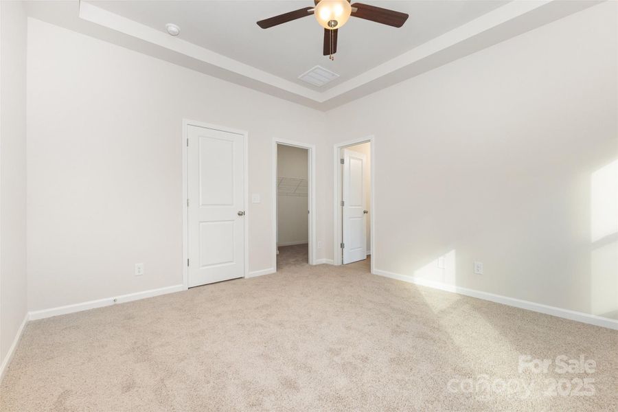 Spacious, unfurnished interior of a new home in , Charlotte (Image 12).