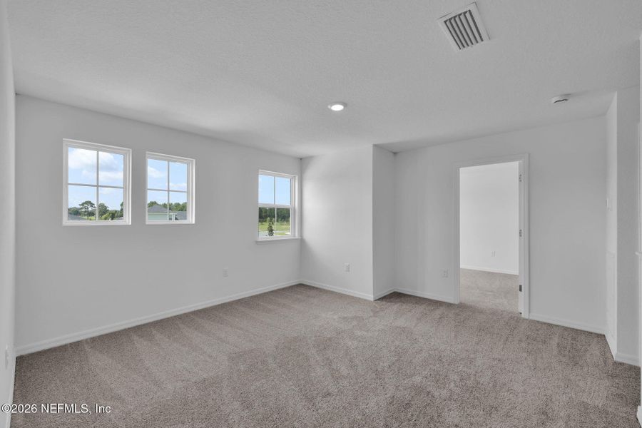 Spacious, unfurnished interior of a new home in Hyland Trail, Green Cove Springs (Image 23). Spacious, unfurnished interior of a new home in Hyland Trail, Green Cove Springs (Image 23).