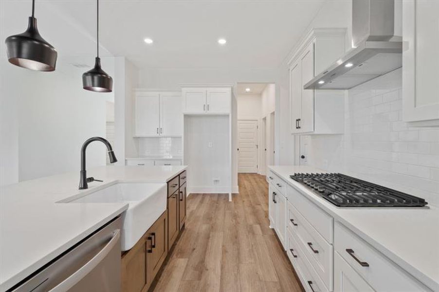 Furnished interior view inside a new home in , Gainesville (Image 15).