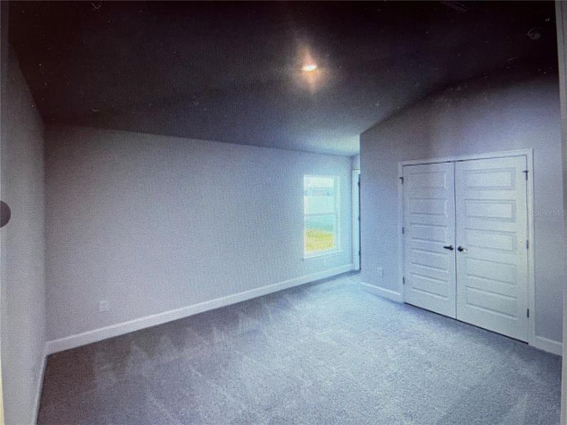Spacious, unfurnished interior of a new home in Orange Blossom Hills, Summerfield (Image 4).