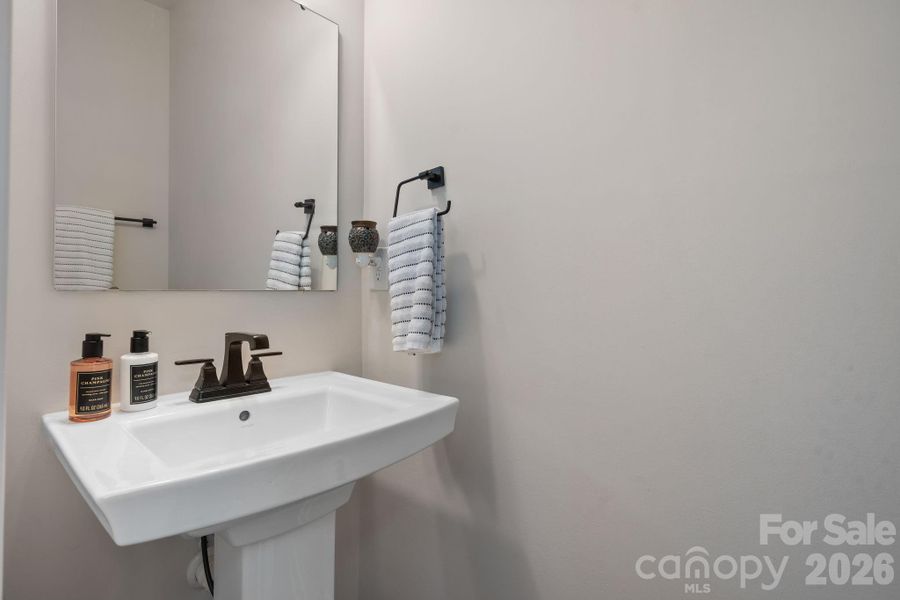 Image 44 of a home in .