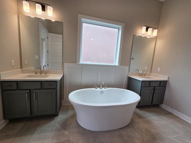 Furnished interior view inside a new home in Twin Oaks, Oakland (Image 9).