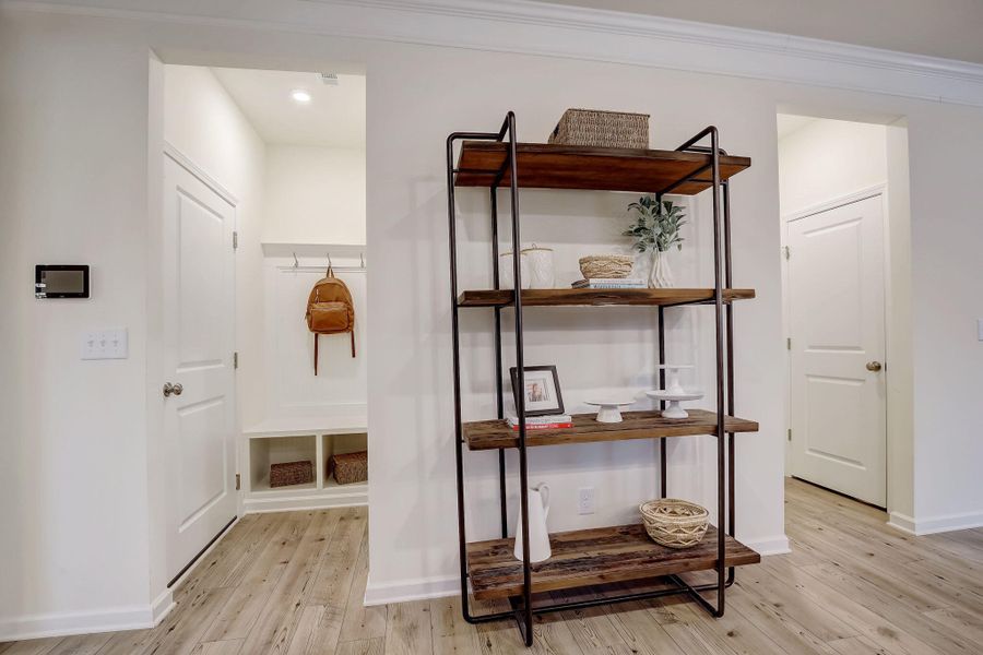 33-web-or-mls-Gatwick Dr-031 33-web-or-mls-Gatwick Dr-031