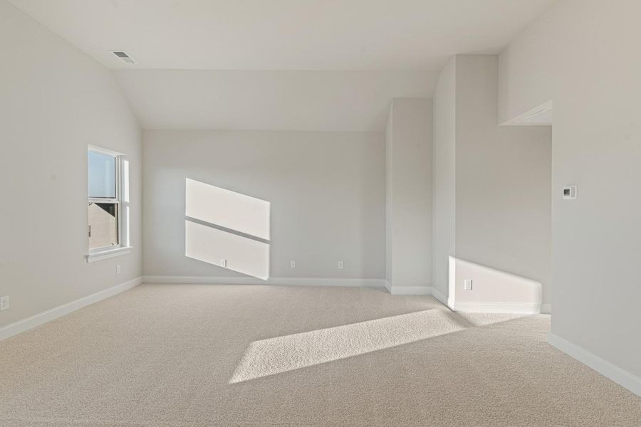 Furnished interior view inside a new home in Woodbridge Glen, Lebanon (Image 19).