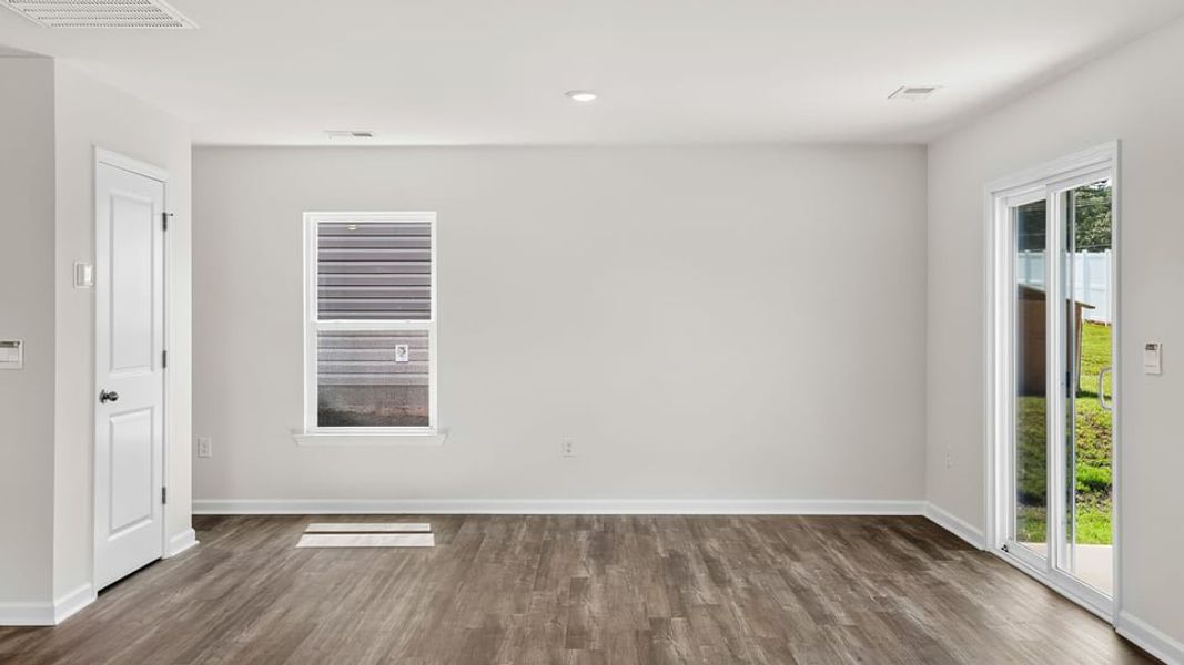 Spacious, unfurnished interior of a new home in Cedar Gap, Fountain Inn (Image 23). Spacious, unfurnished interior of a new home in Cedar Gap, Fountain Inn (Image 23).