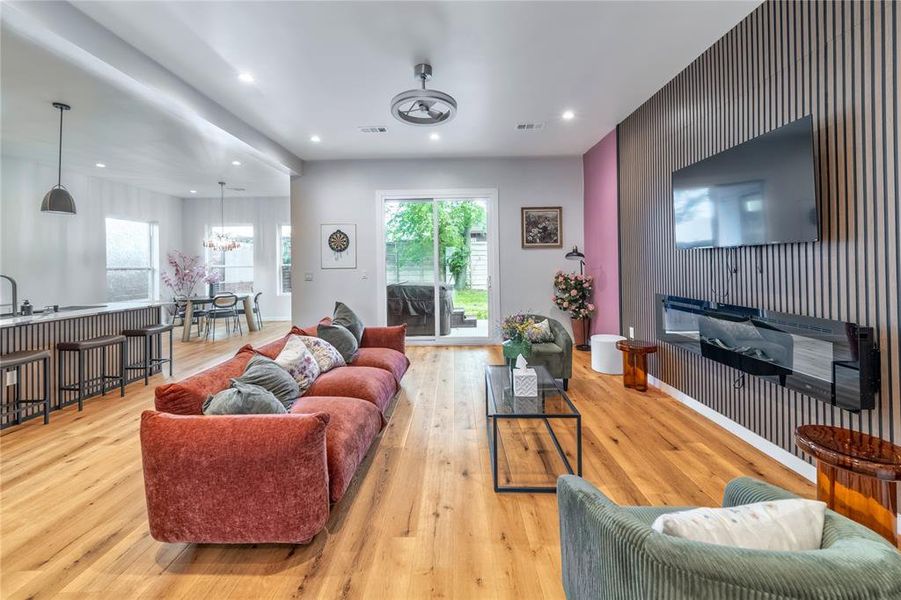 Furnished interior view inside a new home in , Dallas (Image 18).