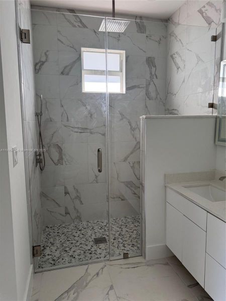 Image 35 of a home in .