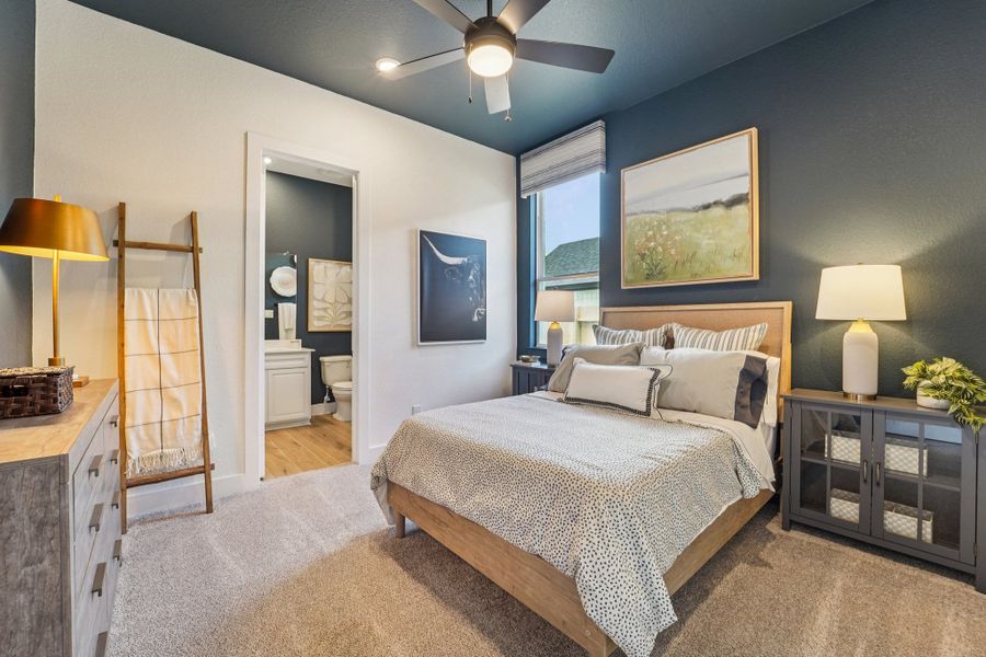 Furnished interior view inside a new home in Wildrye, Waller (Image 37).