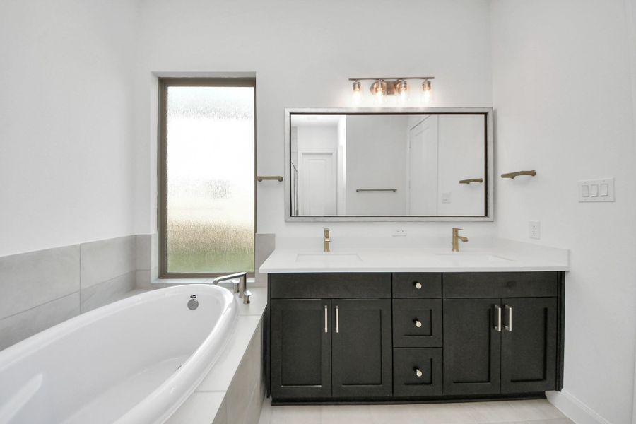 Image 12 of a home in Marvida.