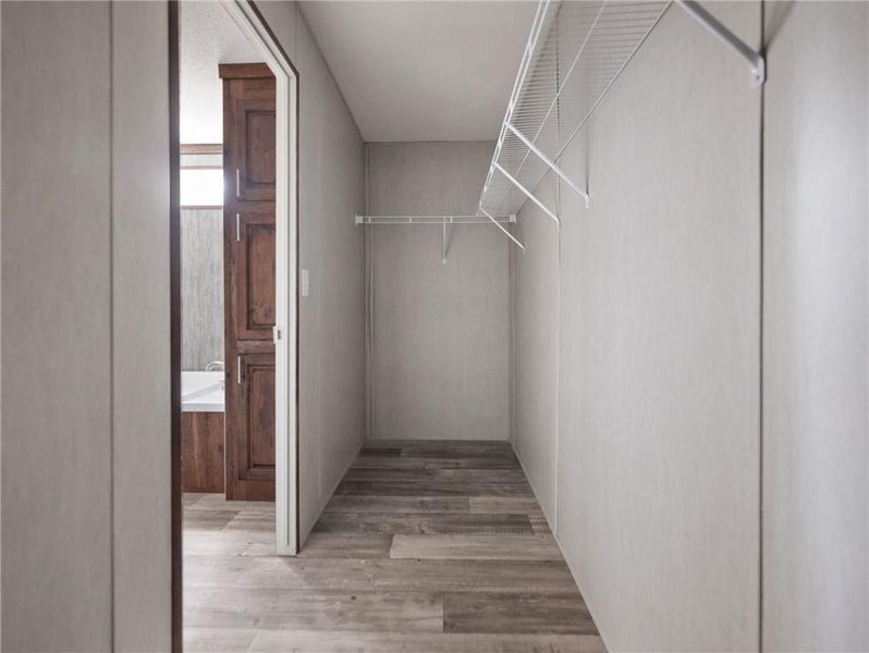 Spacious, unfurnished interior of a new home in , Gainesville (Image 28). Spacious, unfurnished interior of a new home in , Gainesville (Image 28).