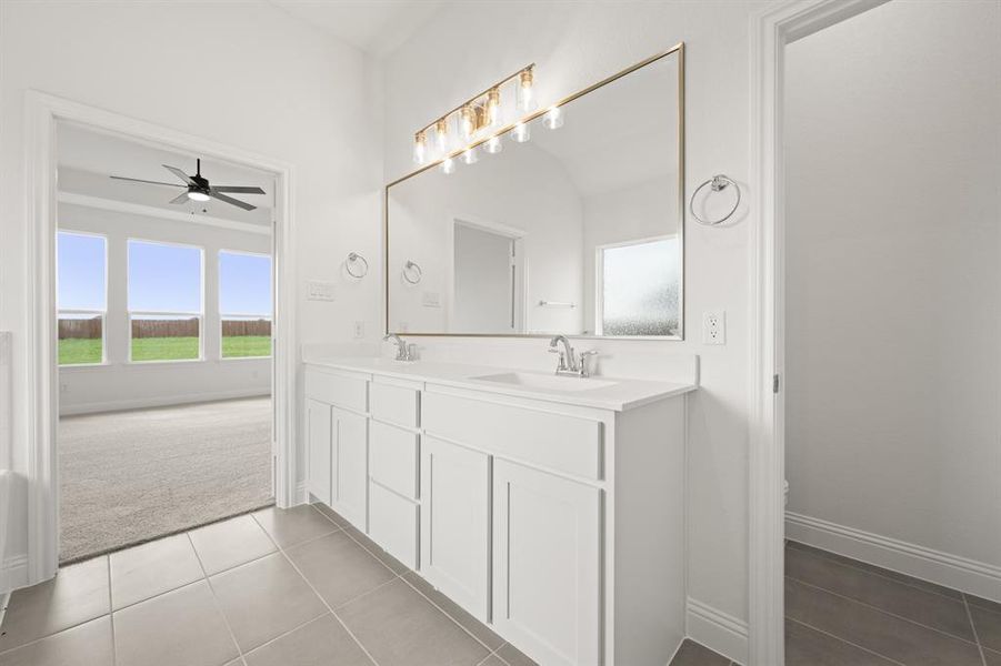 19_121 Grey wolf- Primary Suite-5