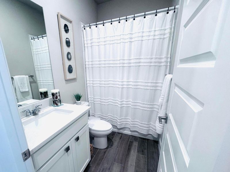 2ND BATHROOM