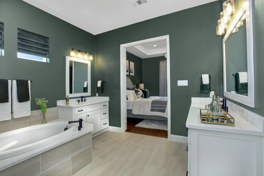 The Brynlee Primary Bath The Brynlee Primary Bath