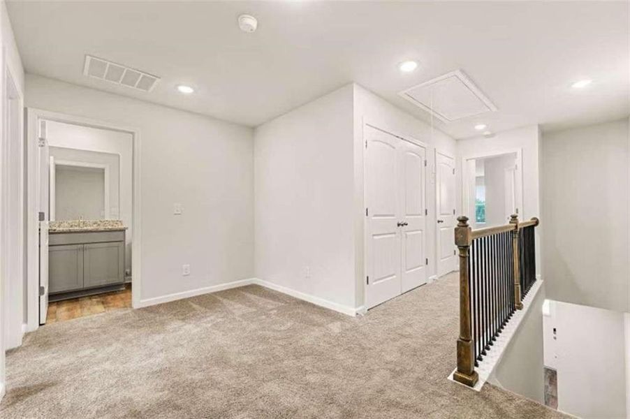 Spacious, unfurnished interior of a new home in Carolina, Palmetto (Image 17).