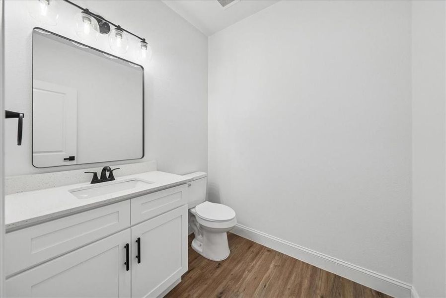 Furnished interior view inside a new home in , Granbury (Image 16). Furnished interior view inside a new home in , Granbury (Image 16).