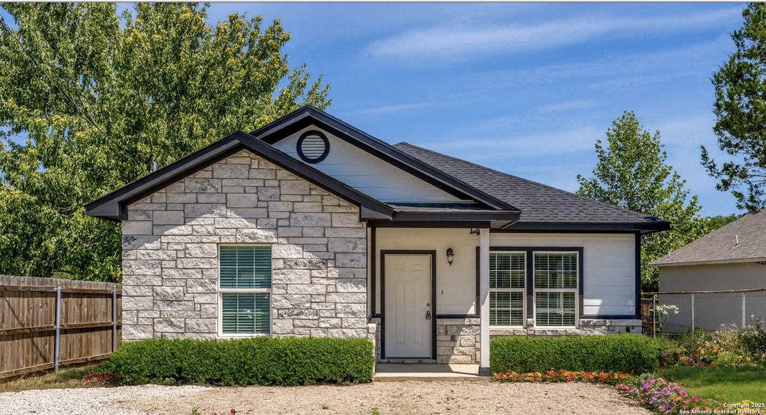 Front exterior of a new home in , Canyon Lake, TX, highlighting curb appeal (Image 1). Front exterior of a new home in , Canyon Lake, TX, highlighting curb appeal (Image 1).