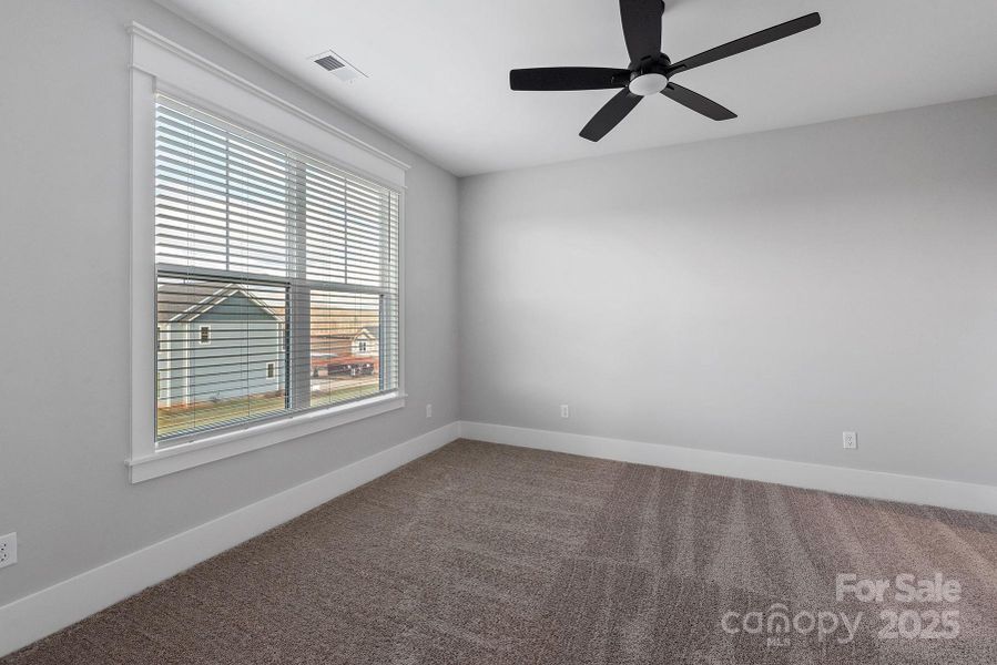 Spacious, unfurnished interior of a new home in Stoneridge Hills, Rock Hill (Image 20).