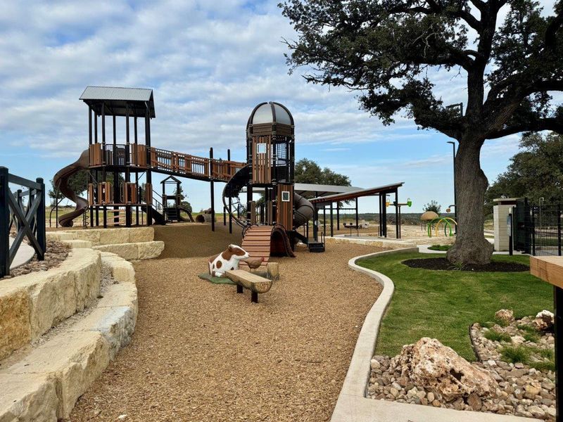 Representative images and renderings are for illustrative purposes. Actual structural options and design finishes of home may vary. Representative images and renderings are for illustrative purposes. Actual structural options and design finishes of home may vary.