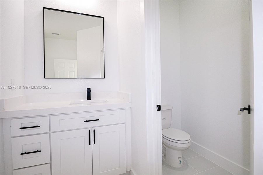 Furnished interior view inside a new home in , Avon Park (Image 7). Furnished interior view inside a new home in , Avon Park (Image 7).