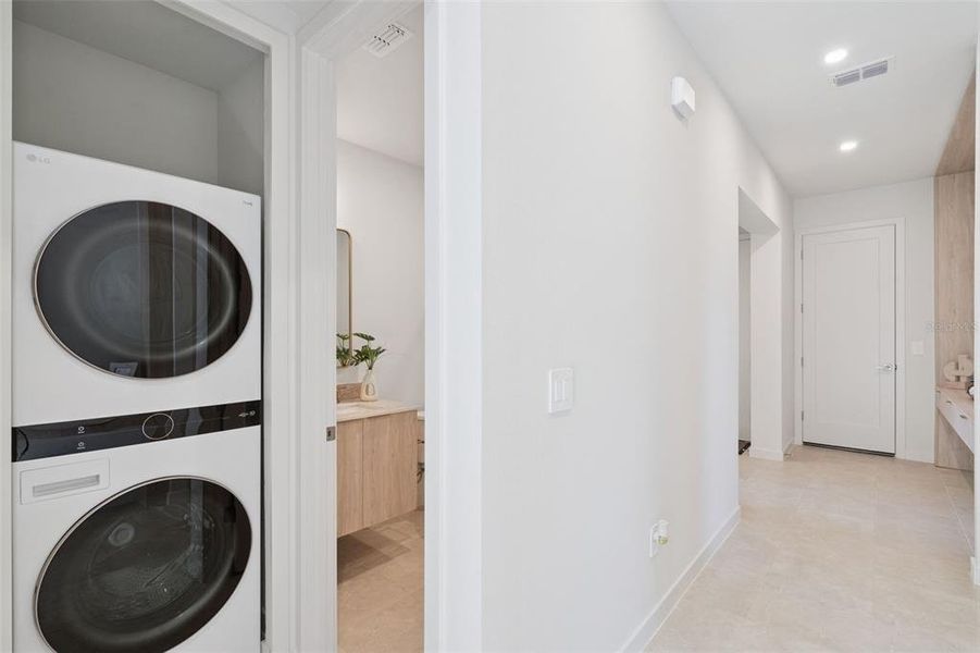 Furnished interior view inside a new home in , Lady Lake (Image 5). Furnished interior view inside a new home in , Lady Lake (Image 5).