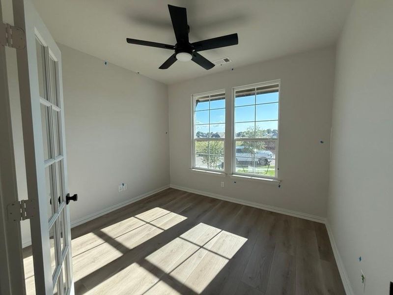 Spacious, unfurnished interior of a new home in Waterford Park, Weatherford (Image 12). Spacious, unfurnished interior of a new home in Waterford Park, Weatherford (Image 12).