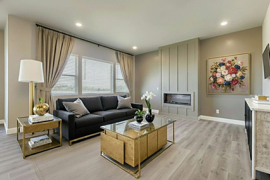 Furnished interior view inside a new home in Country Club Reserve – Fort Collins, Fort Collins (Image 8).