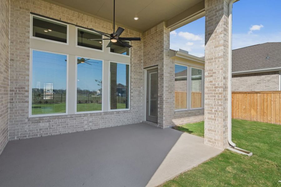 Representative exterior details of a home built from the Rivercrest by Chesmar Homes in Fulshear Lakes, Fulshear (Image 35).