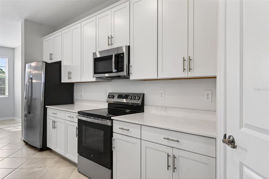 Furnished interior view inside a new home in , Venice (Image 43).