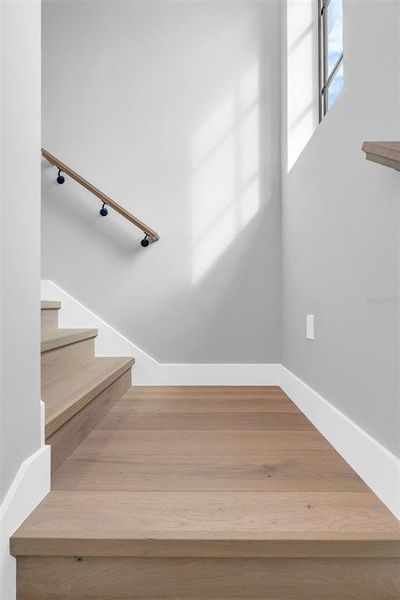 Spacious, unfurnished interior of a new home in College Park, Orlando (Image 55).