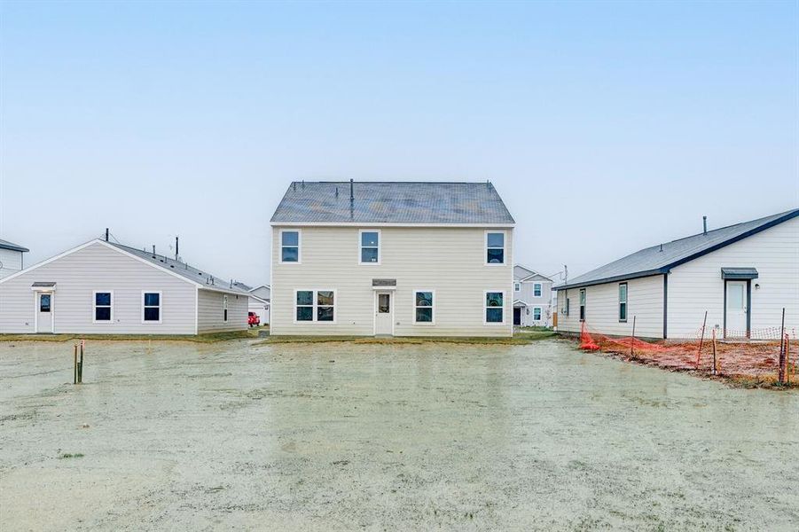 Exterior details and patio area of a home in Park Central, Mineola (Image 3).
