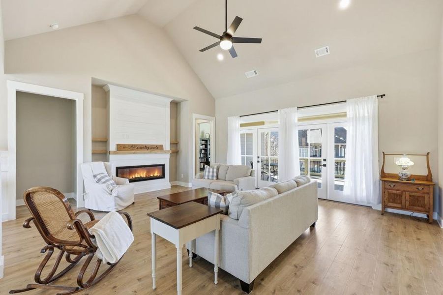 Furnished interior view inside a new home in , Jefferson (Image 36).