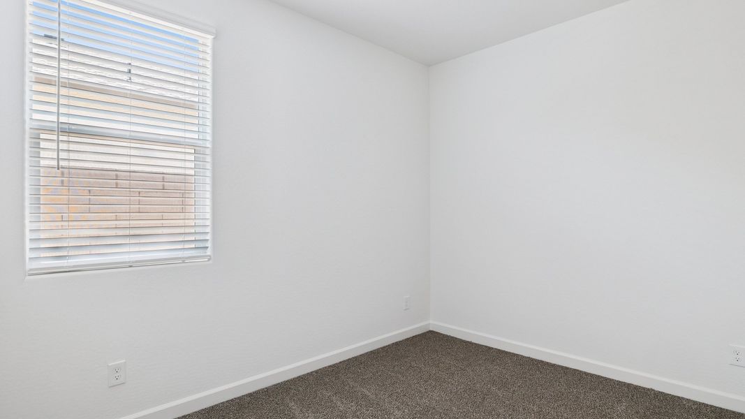 Spacious, unfurnished interior of a new home in Quail Ranch, San Tan Valley (Image 20). Spacious, unfurnished interior of a new home in Quail Ranch, San Tan Valley (Image 20).