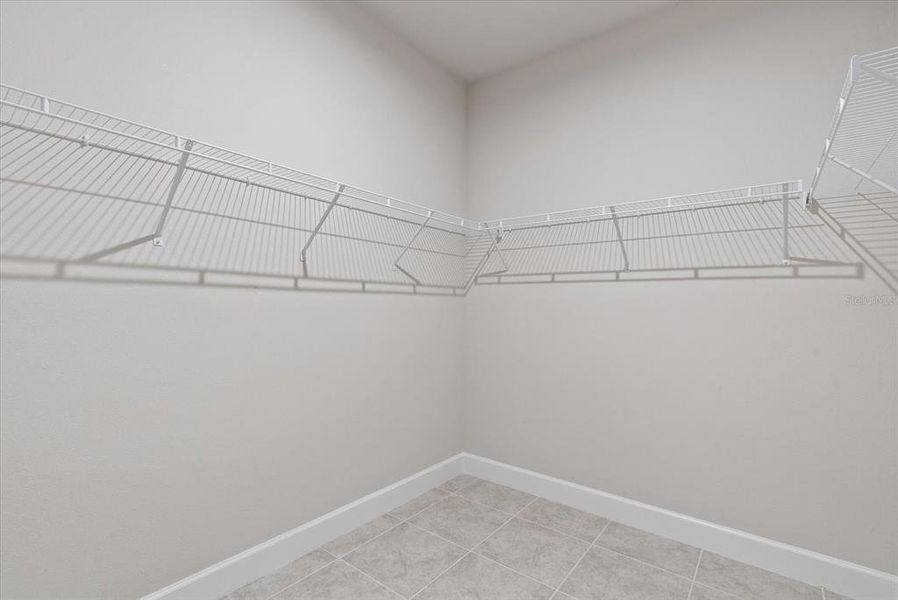 Spacious, unfurnished interior of a new home in , Port Charlotte (Image 22).