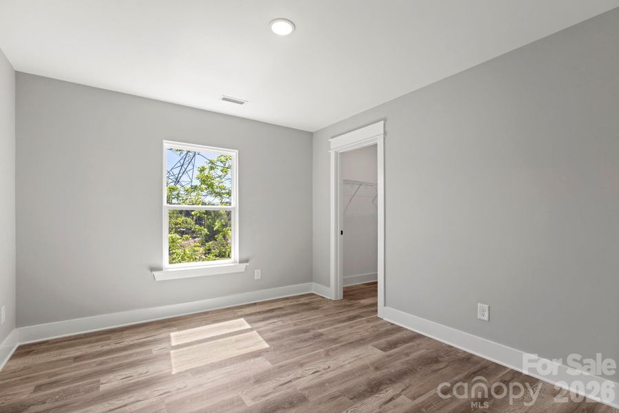 Spacious, unfurnished interior of a new home in , Denver (Image 22).