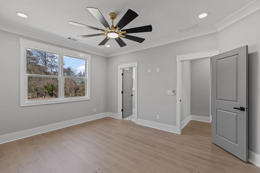 Spacious, unfurnished interior of a new home in , Buford (Image 51).
