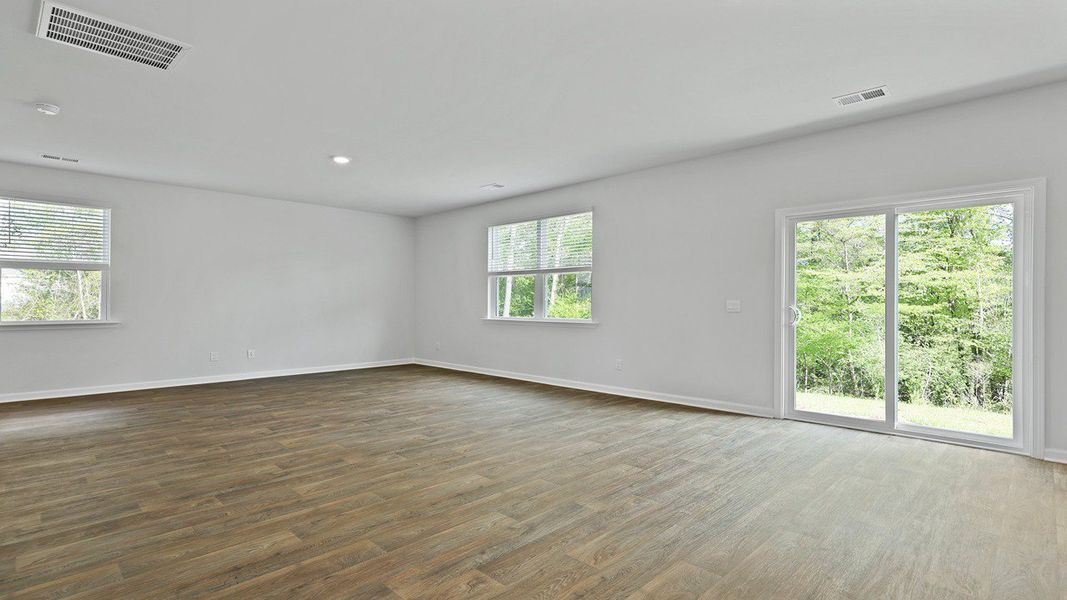 Spacious, unfurnished interior of a new home in The Ranch, Holly Hill (Image 17).