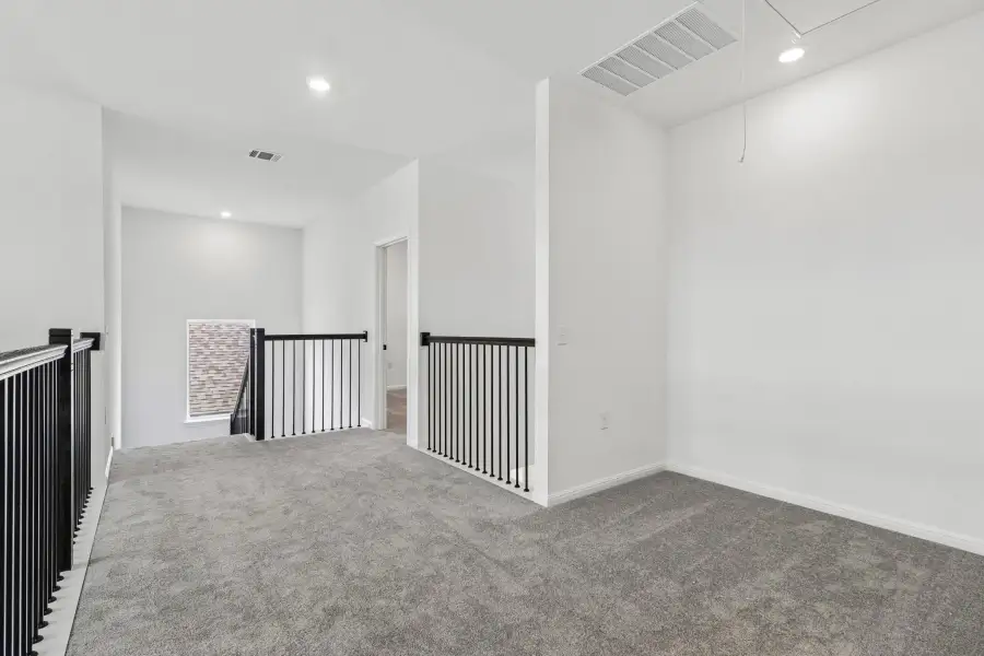 Representative unfurnished interior of a home built from the Duval by Taylor Morrison in Eastwood, Manor (Image 23).
