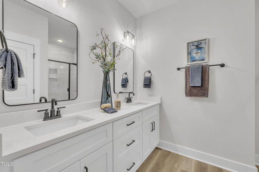 23-4518 Fairhaven Dr-20